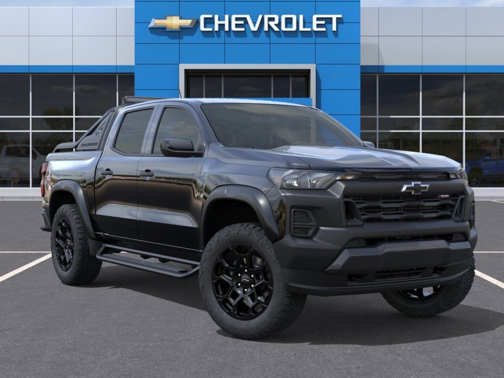 2026 Chevrolet Colorado Trail Boss - Photo 8