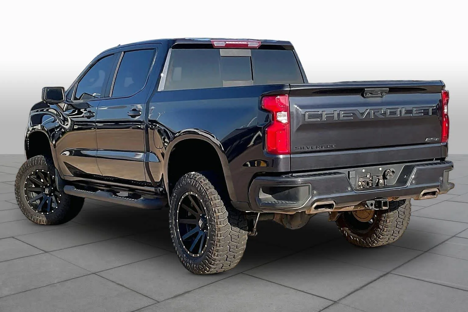 Used 2022 Dark Ash Metallic Chevrolet RST image 12