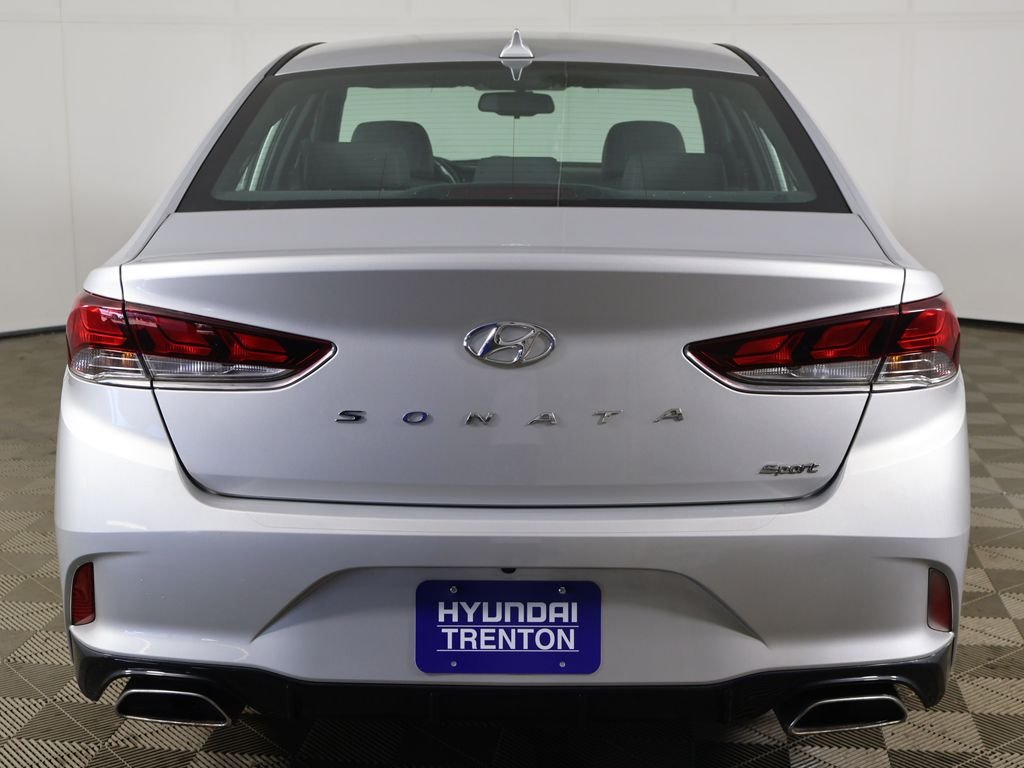 Used 2019 Silver Hyundai Sport image 12