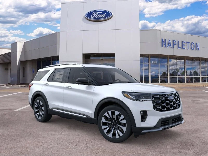 New 2026 Star White Metallic Tri-Coat Ford Platinum™ image 44