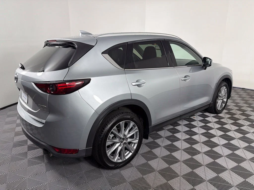 Used 2020 Sonic Silver Metallic Mazda Grand Touring image 9