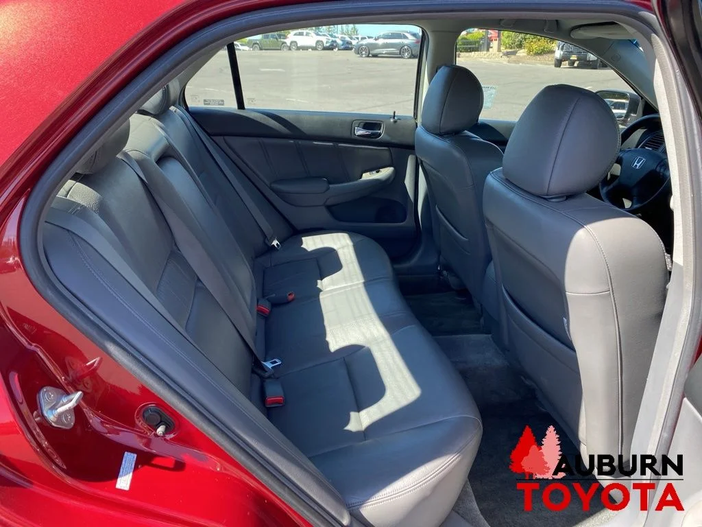 Used 2007 San Marino Red Honda EX-L image 13