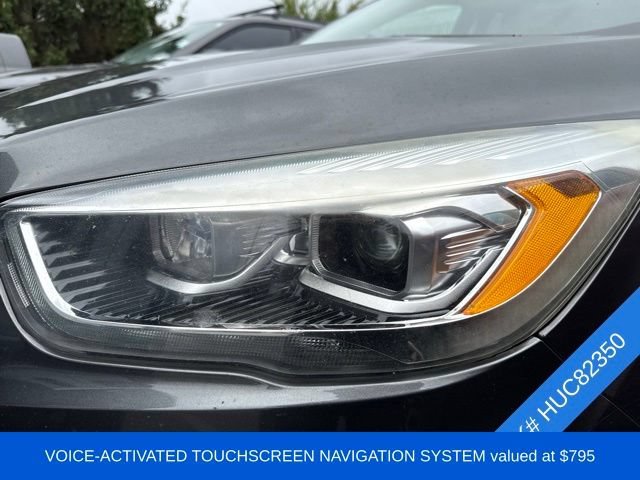 Used 2017 Magnetic Ford Titanium image 3