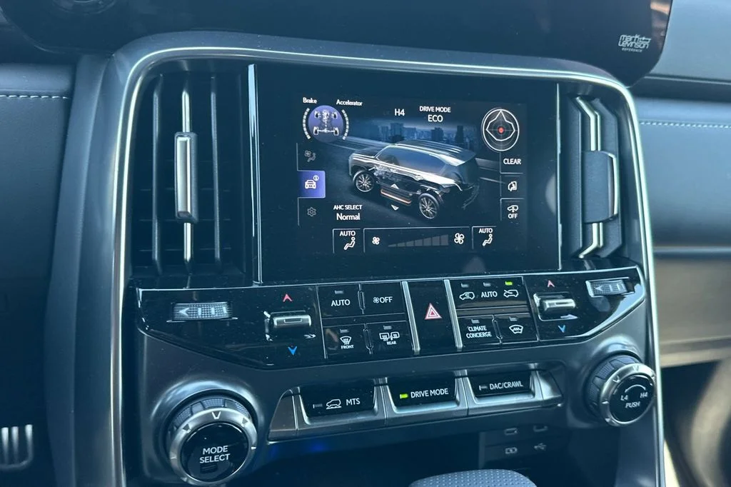 2026 Lexus LX 600 F-Sport - Photo 21