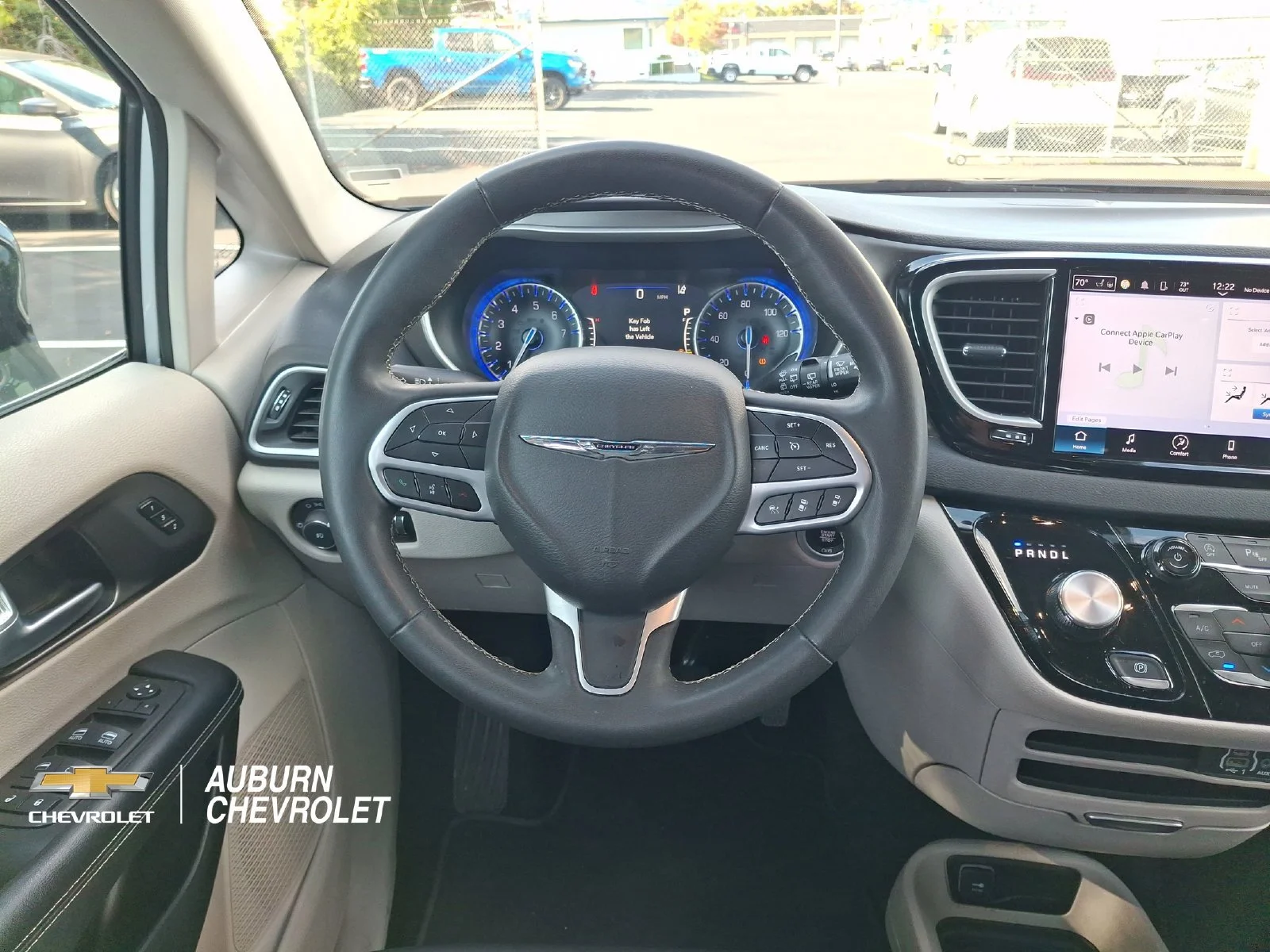 Used 2024 Silver Chrysler Touring L image 10