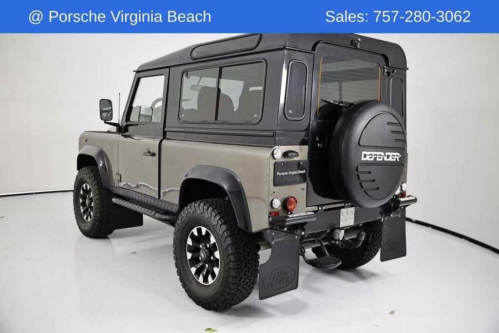 Used 1997  Land Rover Restomod image 3