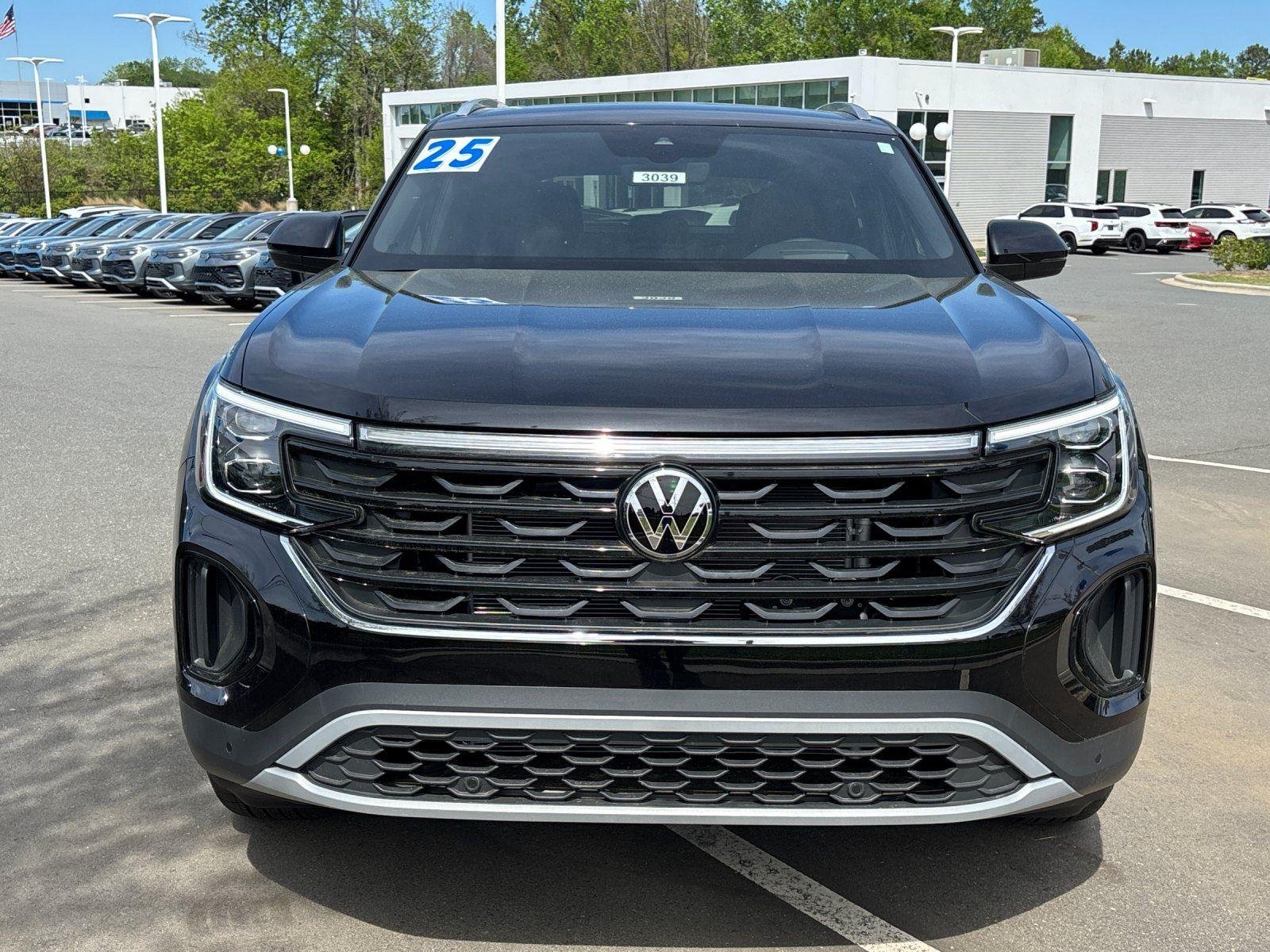 2025 Volkswagen Atlas Cross Sport SEL - Photo 8