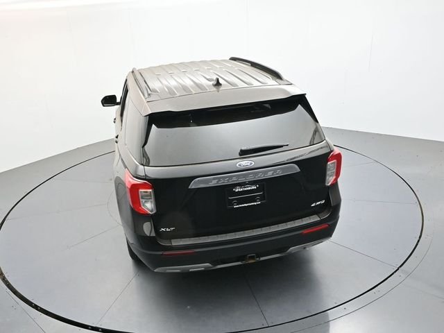 Used 2023 Black Metallic Ford XLT image 13
