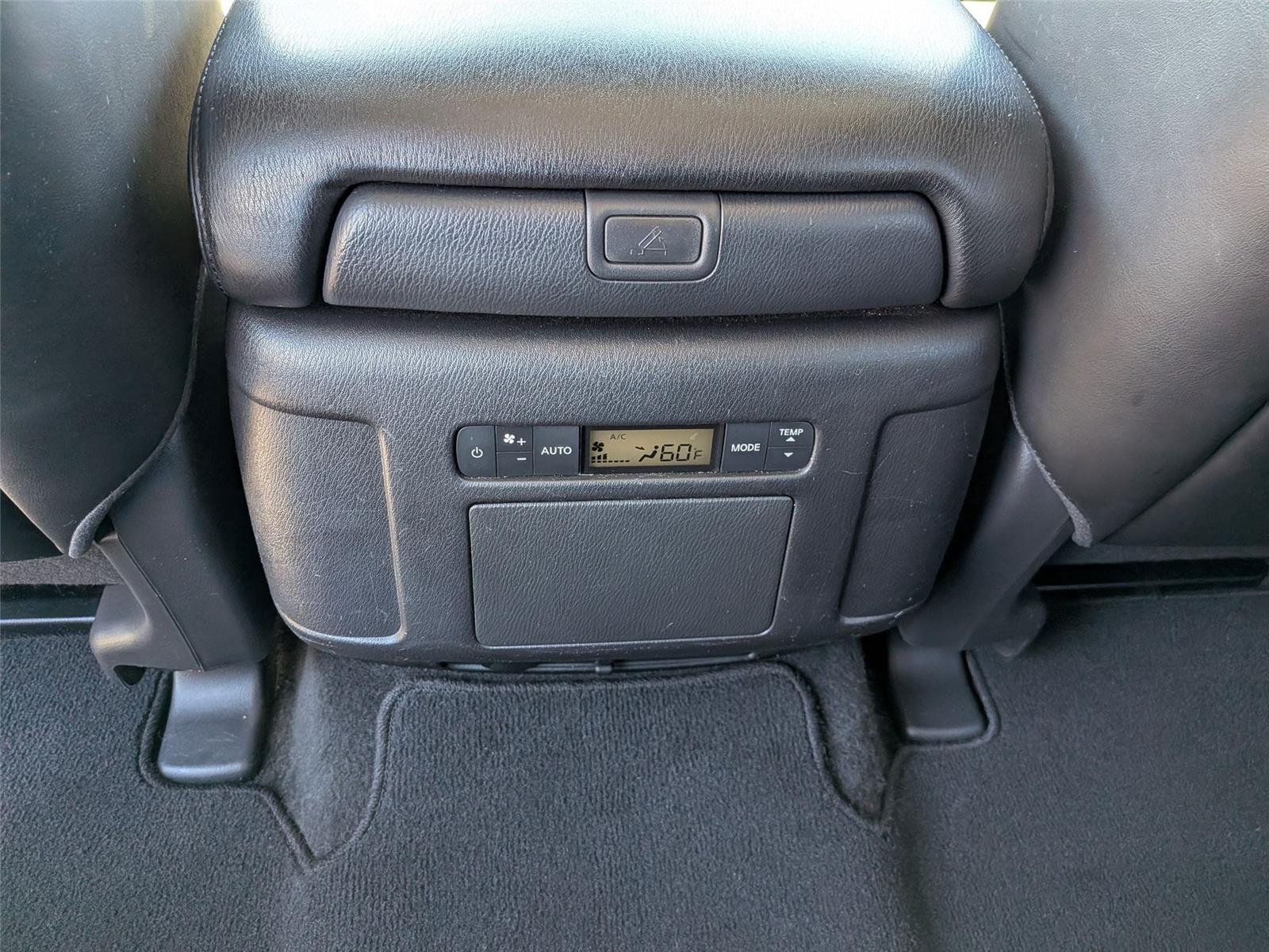 Used 2021 Super Black Nissan SL image 32