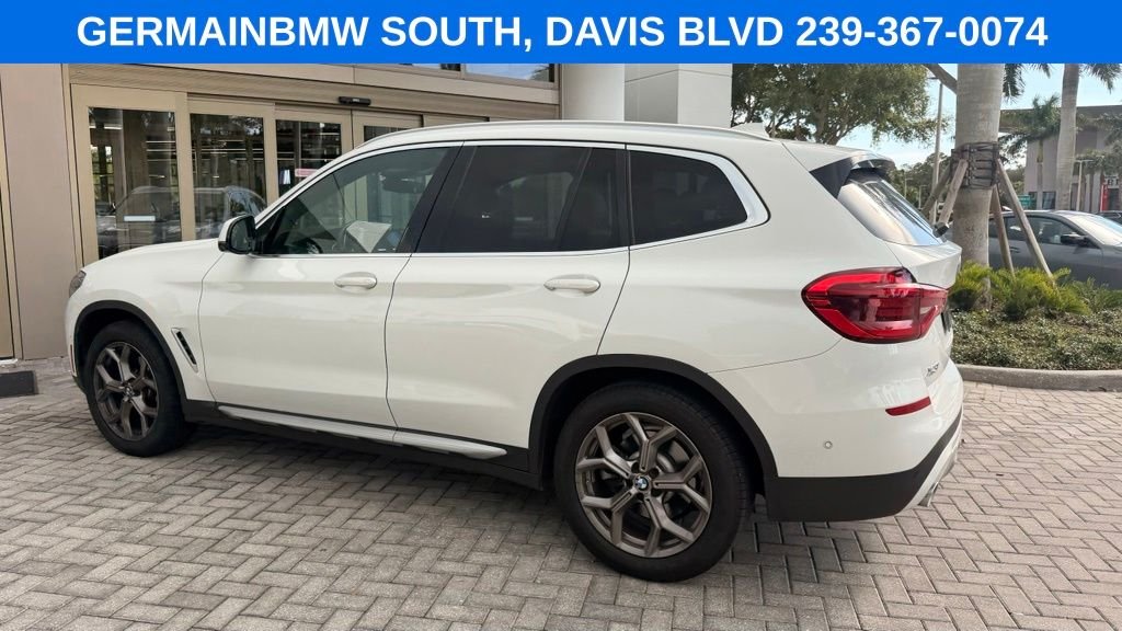 Used 2021 Alpine White BMW sDrive30i image 23