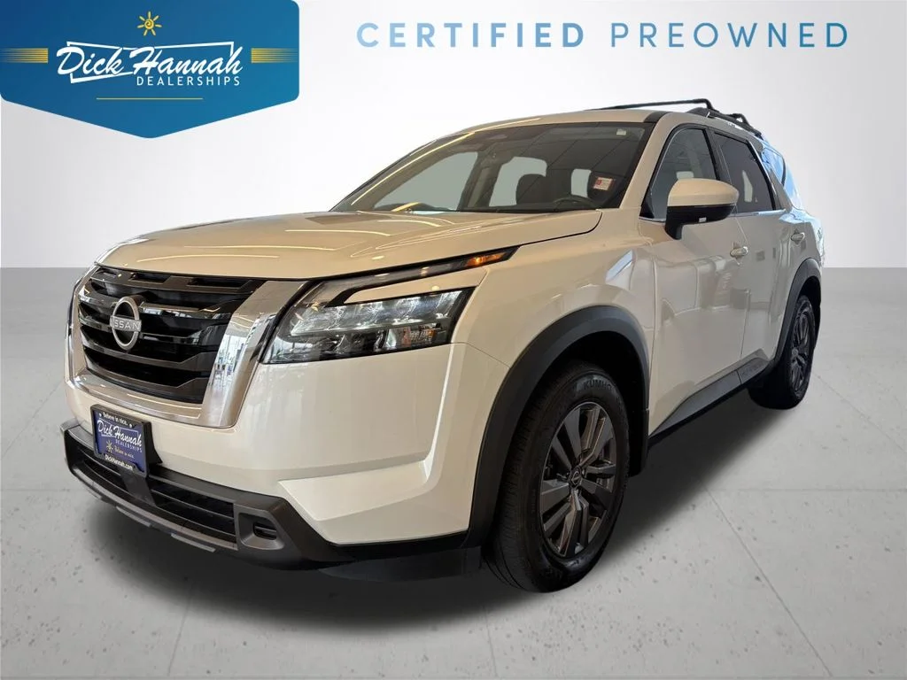 2023 Nissan Pathfinder SV 4WD's photo