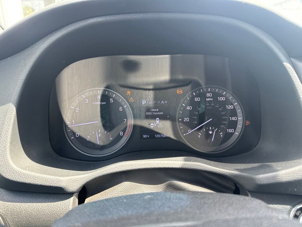 Used 2018 Gray Hyundai SEL Plus image 1