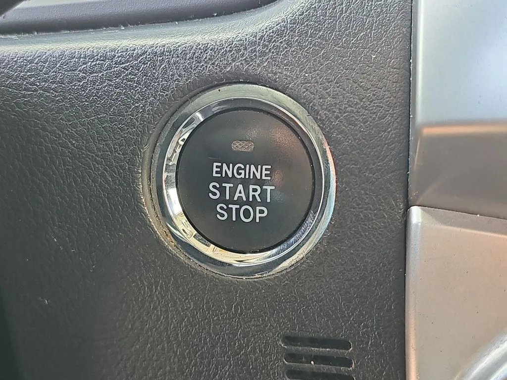 2015 Toyota 4Runner Limited - Photo 17