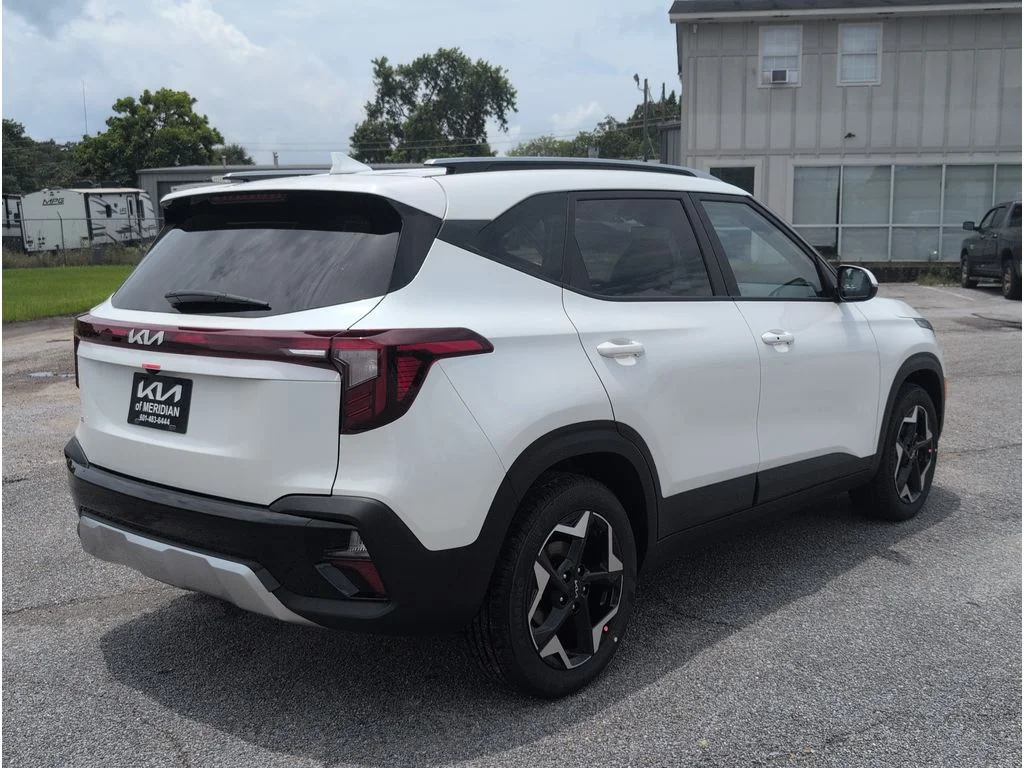 New 2026 Snow White Pearl Kia S image 5
