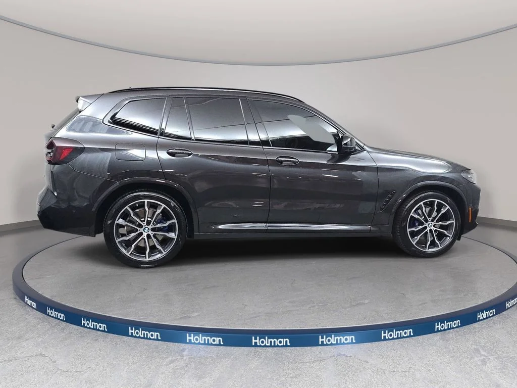 Used 2023 Dark Graphite BMW M40i image 4