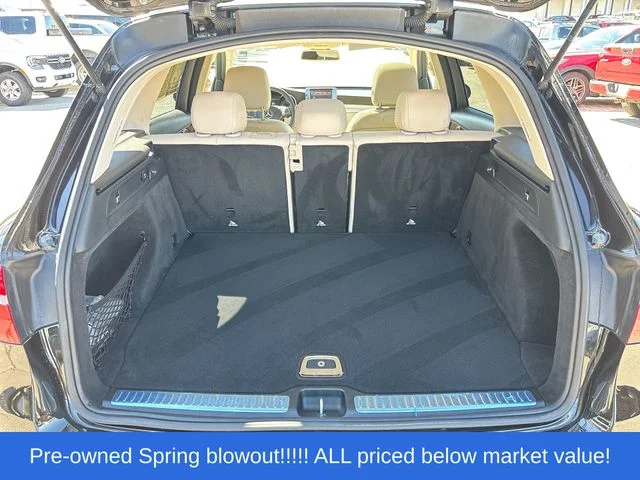 Used 2018 Black Mercedes-Benz GLC 300 image 16