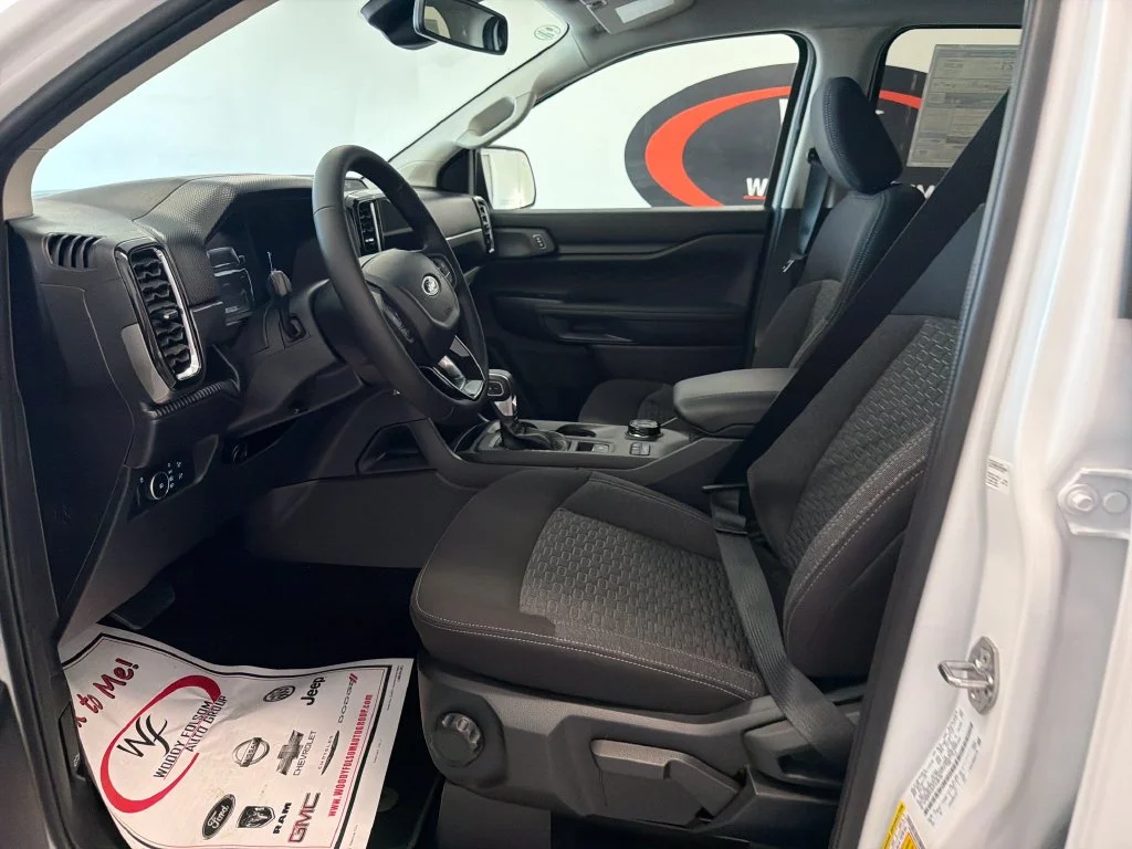 New 2026 Oxford White Ford XLT image 10