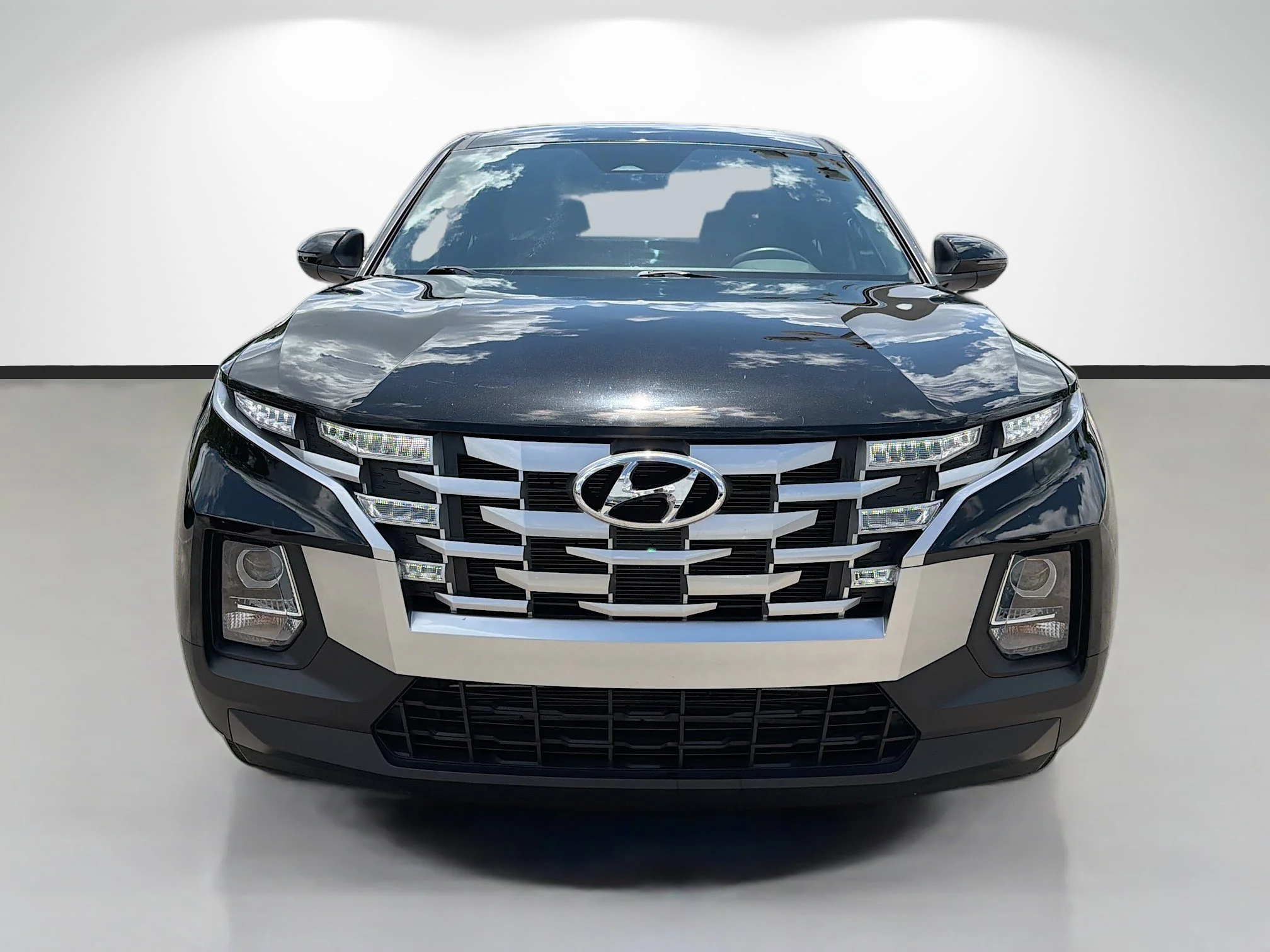 Used 2022 Phantom Black Hyundai SEL image 8