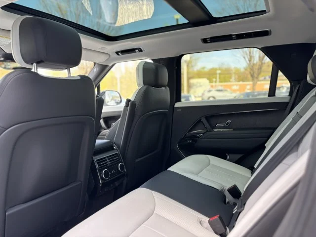 2023 Land Rover Range Rover Sport SE Dynamic - Photo 12