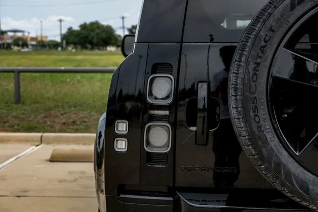 2025 Land Rover Defender V8 - Photo 61