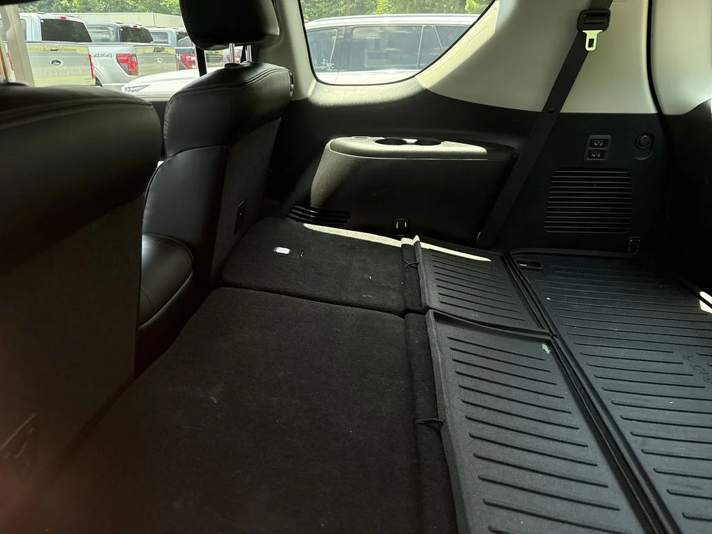 Used 2024 Black Nissan Platinum image 13