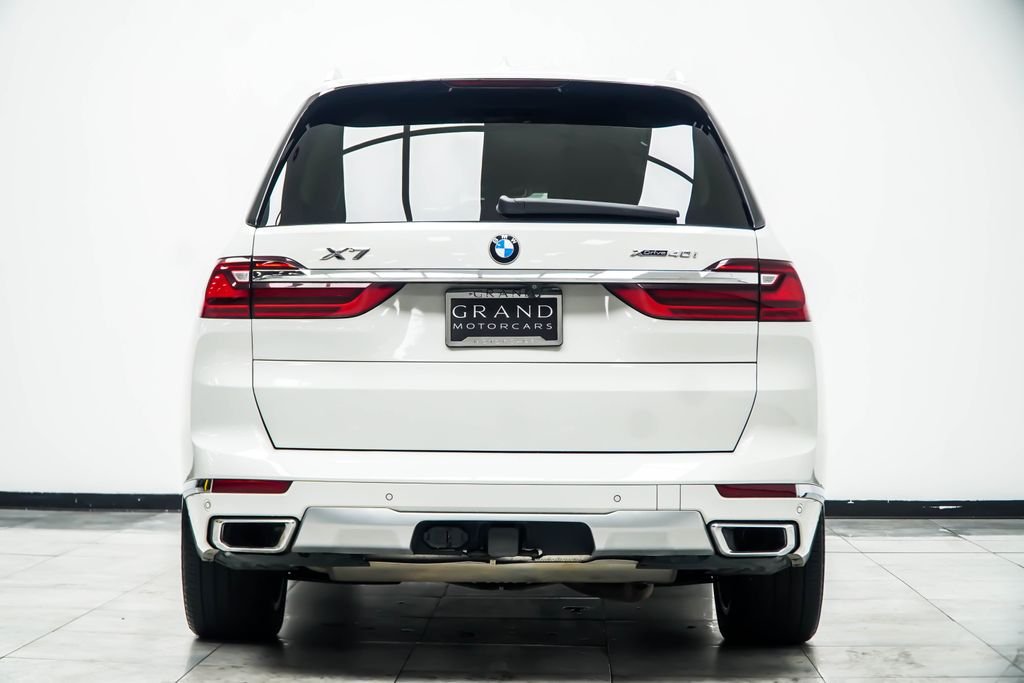Used 2019 White BMW xDrive40i image 13