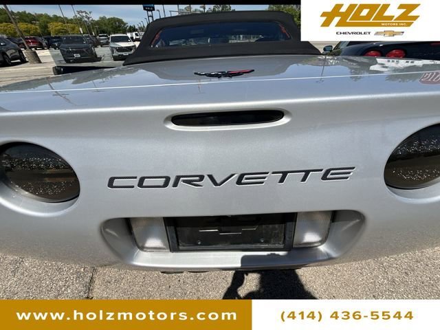 Used 2000 Sebring Silver Metallic Chevrolet 2dr Convertible image 29