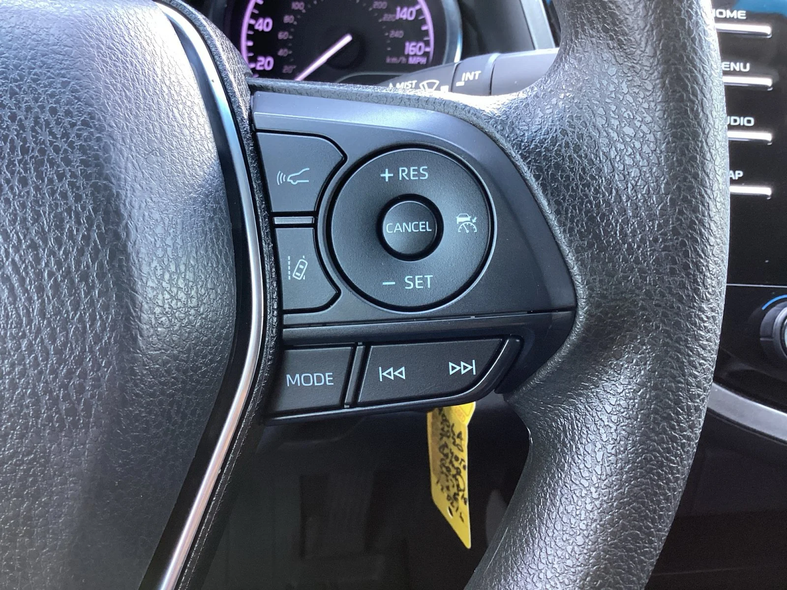 Used 2020 Predawn Gray Mica Toyota LE image 18
