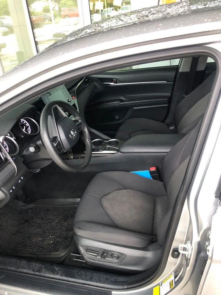 Used 2022 Silver Toyota LE image 20