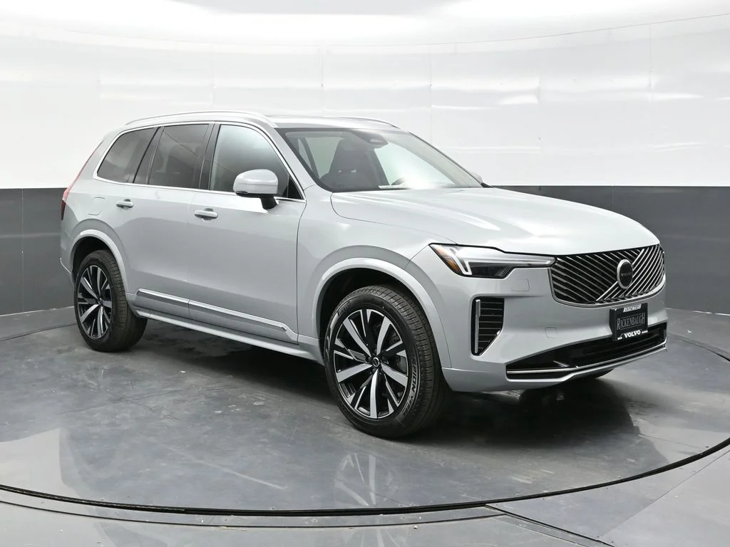 2026 Volvo XC90 B5 Core Bright 4WD's photo