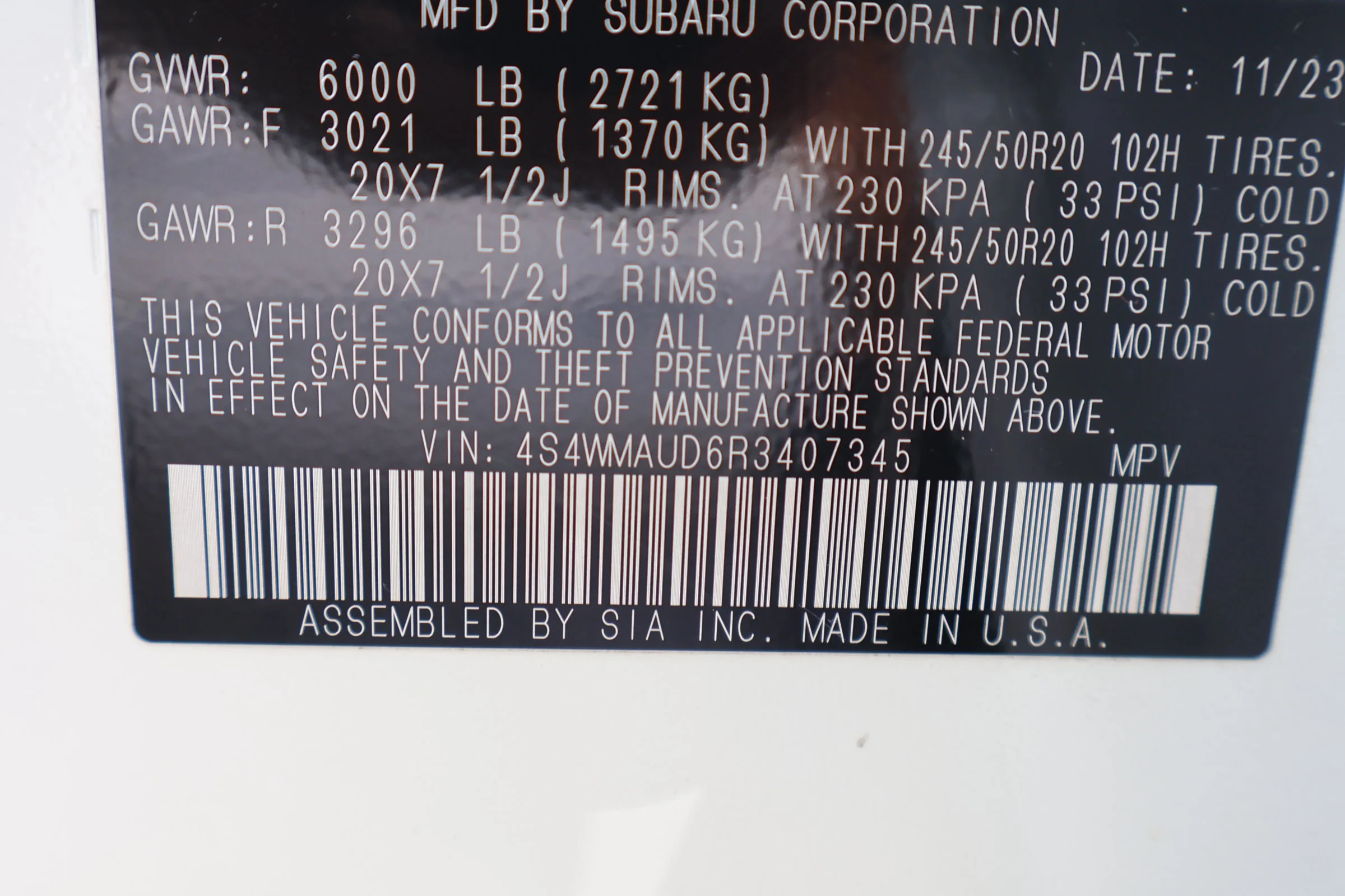 Used 2024 Crystal White Pearl Subaru Limited image 30