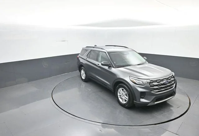 New 2026 Carbonized Gray Metallic Ford Active image 20