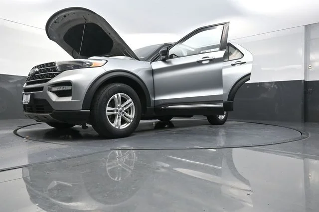 Used 2024 Silver Ford XLT image 32