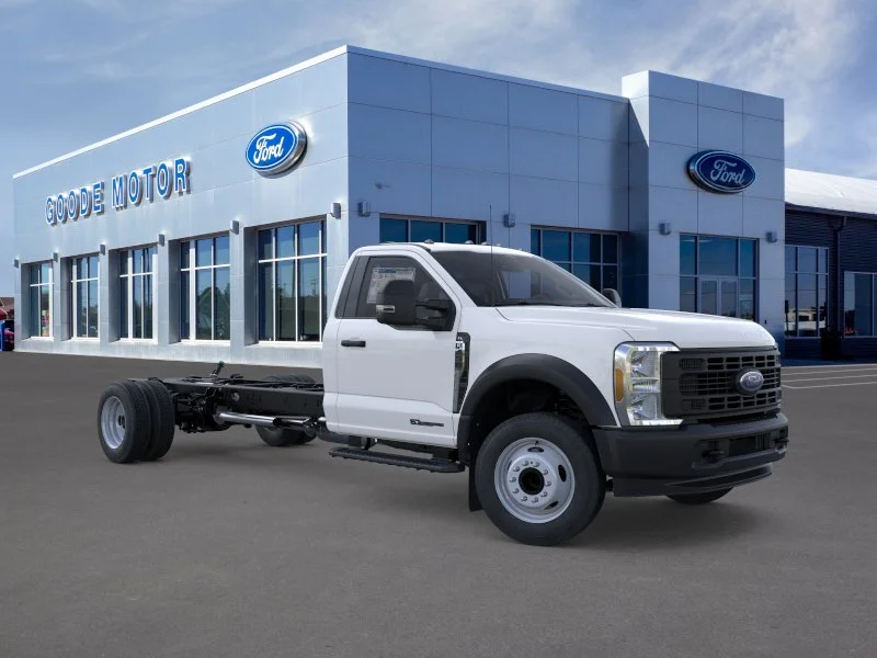 New 2026 Oxford White Ford F-450® XL image 29