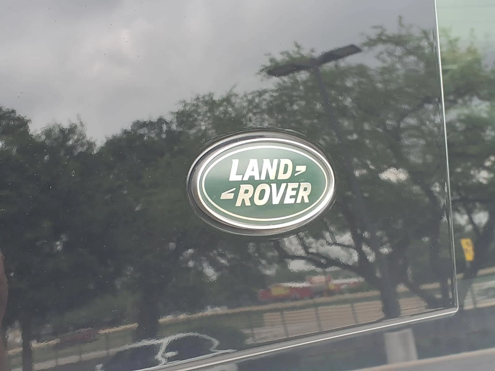 Certified Used 2024 Fuji White Land Rover S image 24