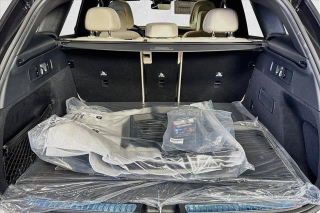 New 2026 Graphite Grey Metallic Mercedes-Benz GLC 300 image 54