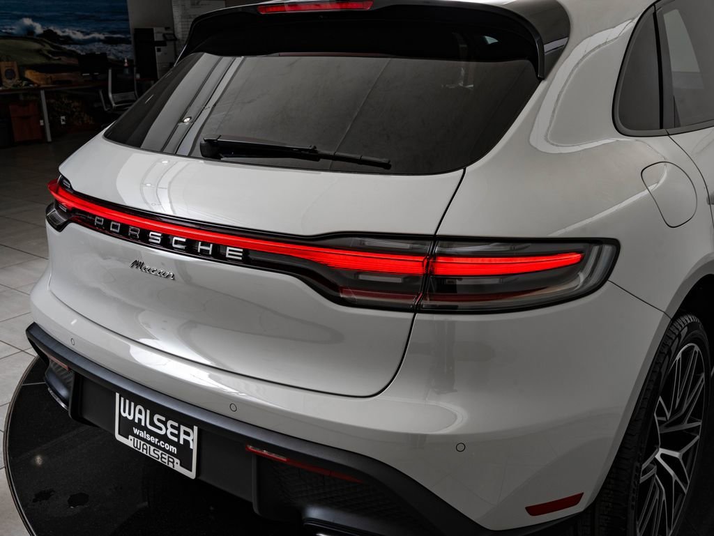 New 2026 Chalk Porsche  image 16