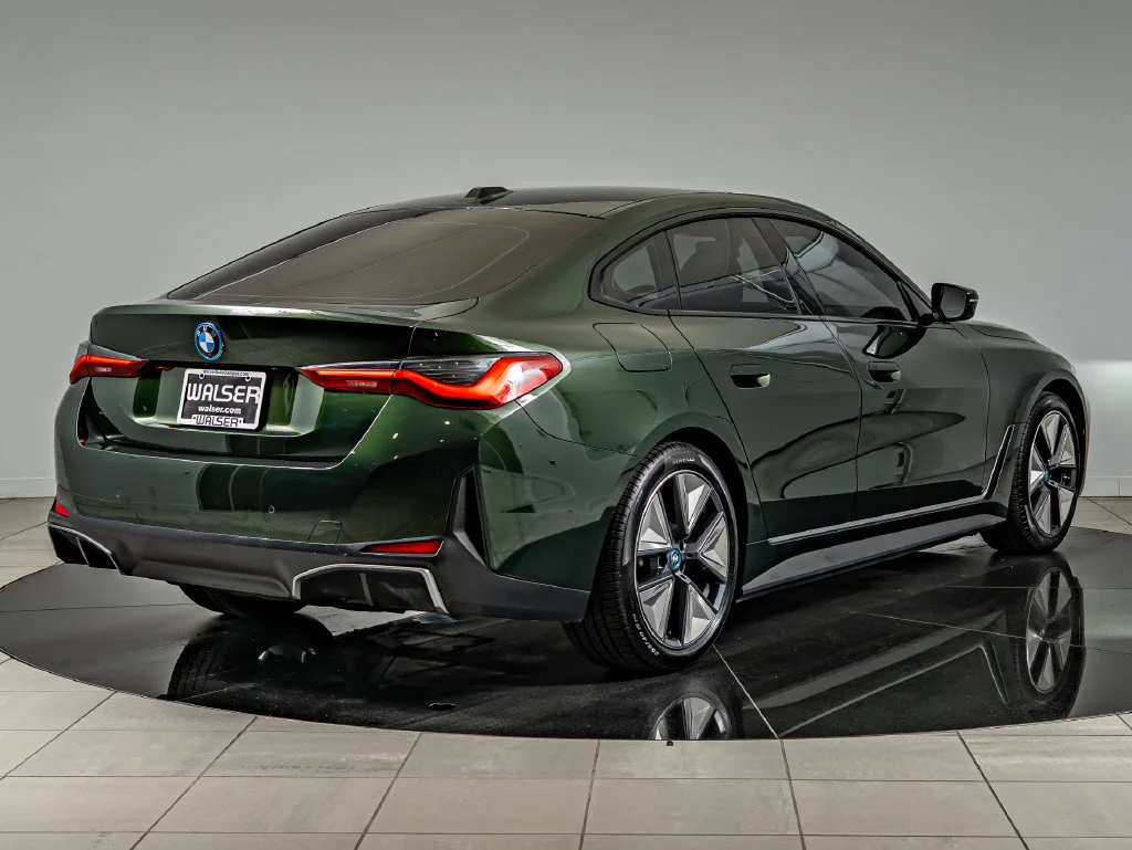 Used 2023 San Remo Green Metallic BMW eDrive35 image 5