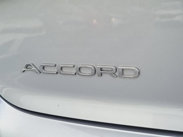 Certified Used 2024 Solar Silver Metallic Honda 1.5T LX image 8