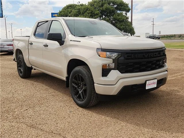 New 2026 G42 White Sands Chevrolet Custom 4x2 Crew Cab 5.75 ft. box 147.4 in. WB image 6