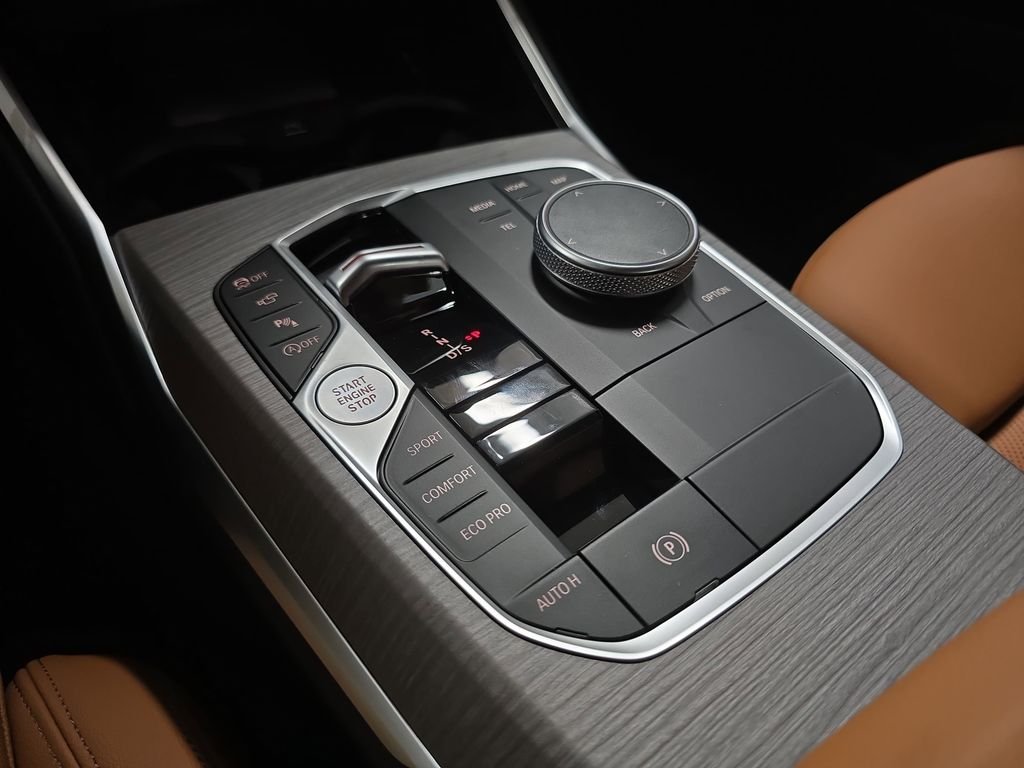 Used 2026 Jet Black BMW 330i image 17