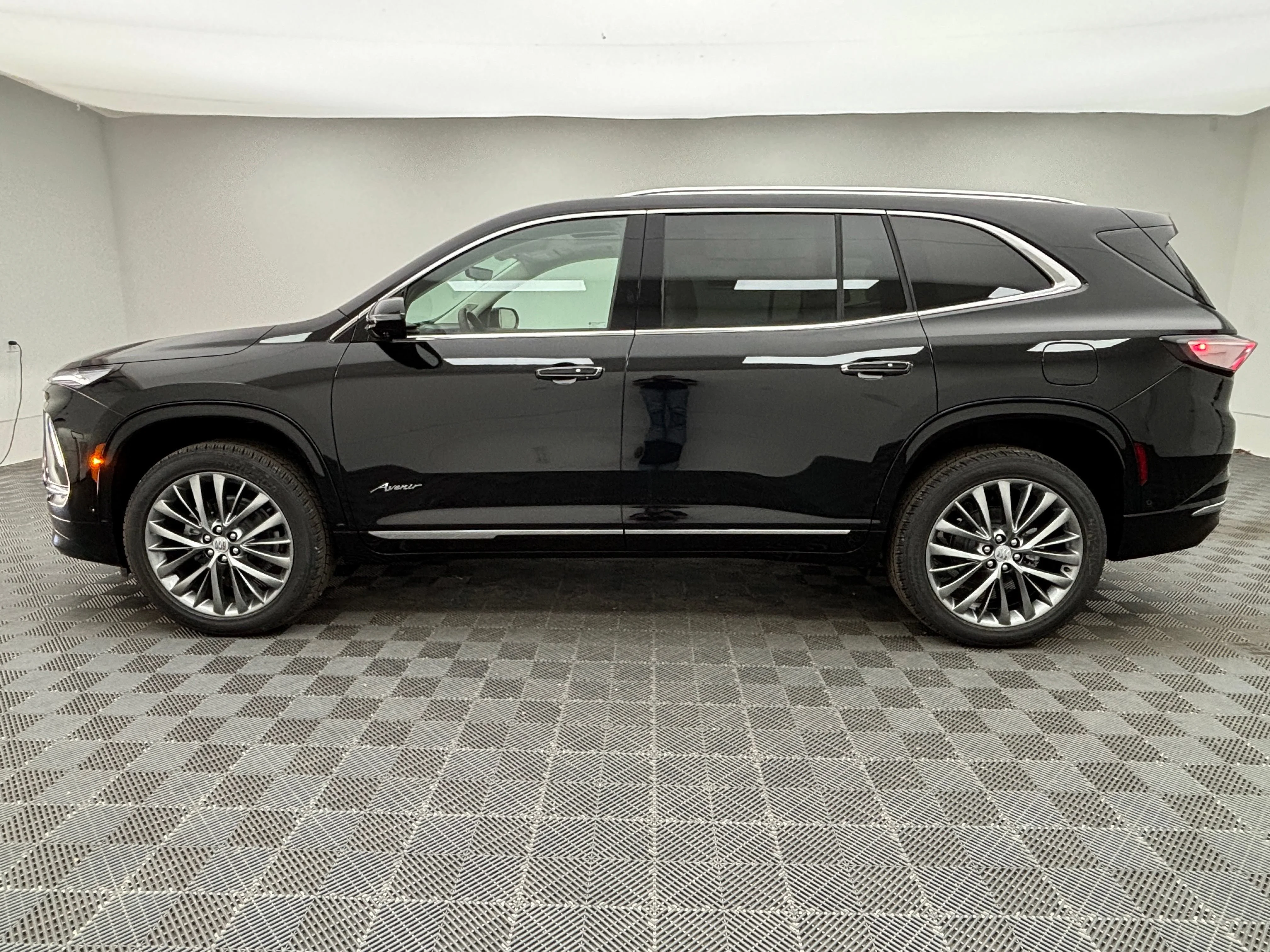 2026 Buick Enclave Avenir - Photo 16