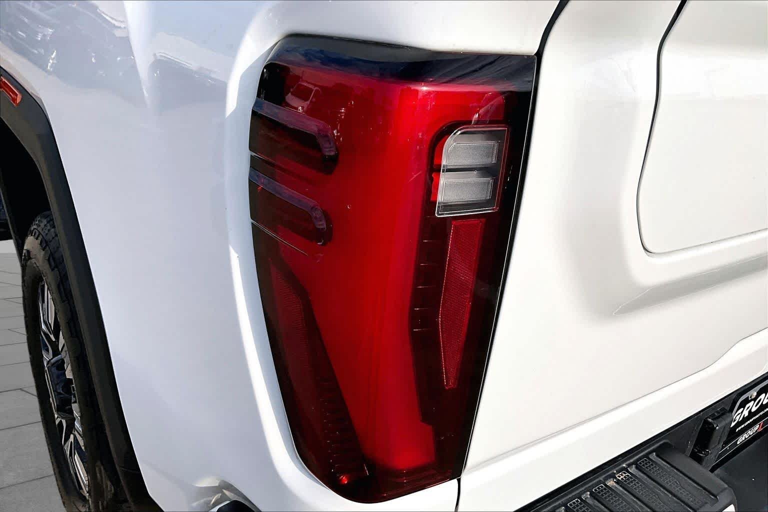 Used 2025 Summit White GMC Denali image 29