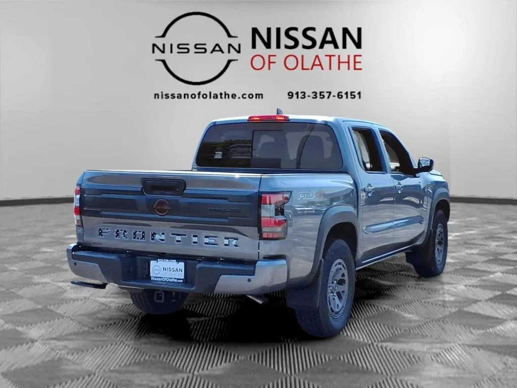 New 2026 Gun Metallic Nissan Crew Cab PRO-4X® image 28