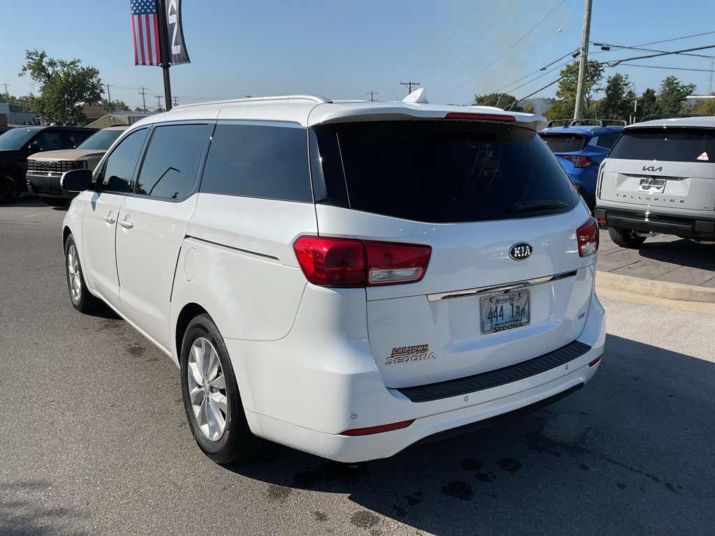 Used 2015 Snow White Pearl Kia EX image 6