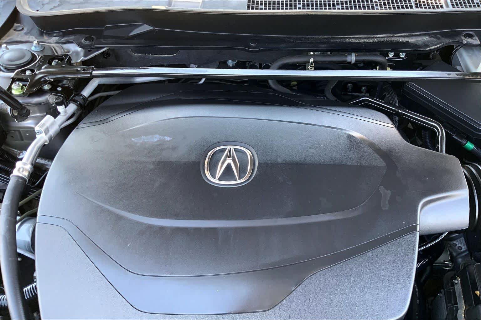 Used 2019 Modern Steel Metallic Acura  image 33