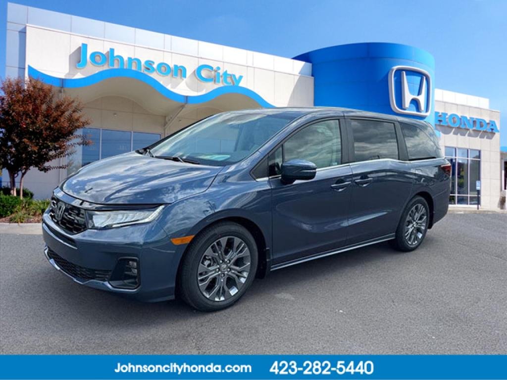 2026 Honda Odyssey Touring's photo