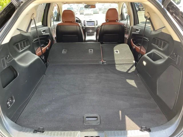 Used 2019 Black Metallic Ford Titanium image 54