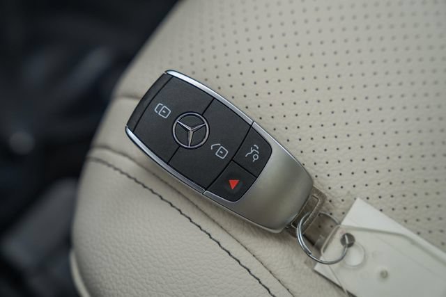 New 2026 Polar White Mercedes-Benz GLE 350 image 92