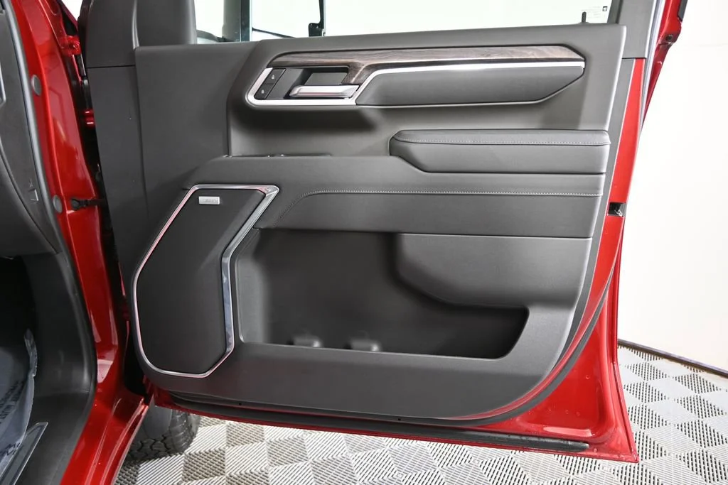 2026 Chevrolet Silverado 2500 HD LTZ - Photo 13